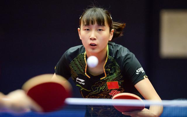 挪威前锋哈 挪威前锋哈