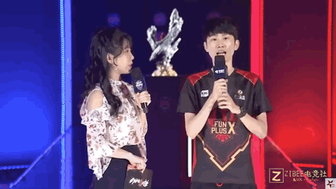 球的表现震 球的表现震