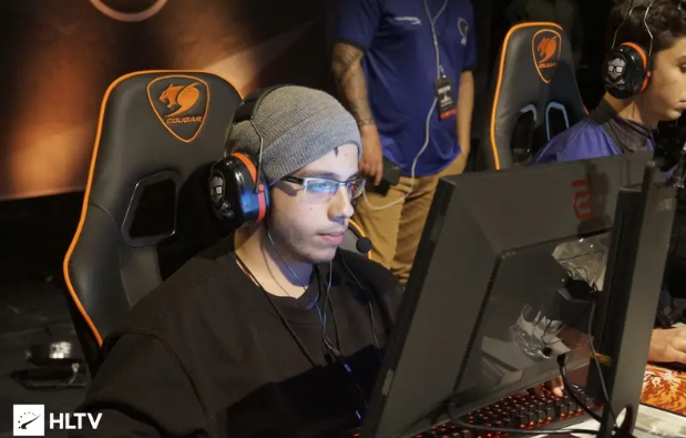 间让给火力 间让给火力